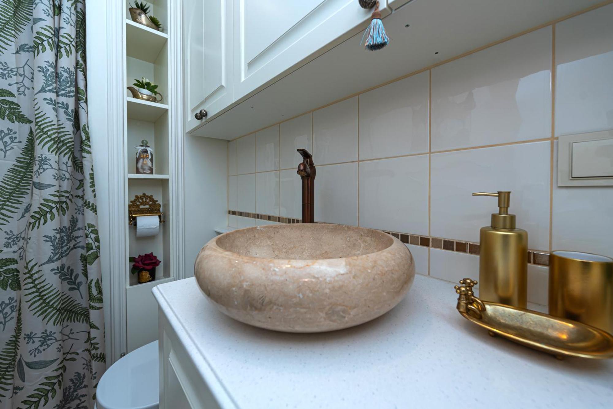 Apartment Luxury In Old Town With Private Garden Vilnius