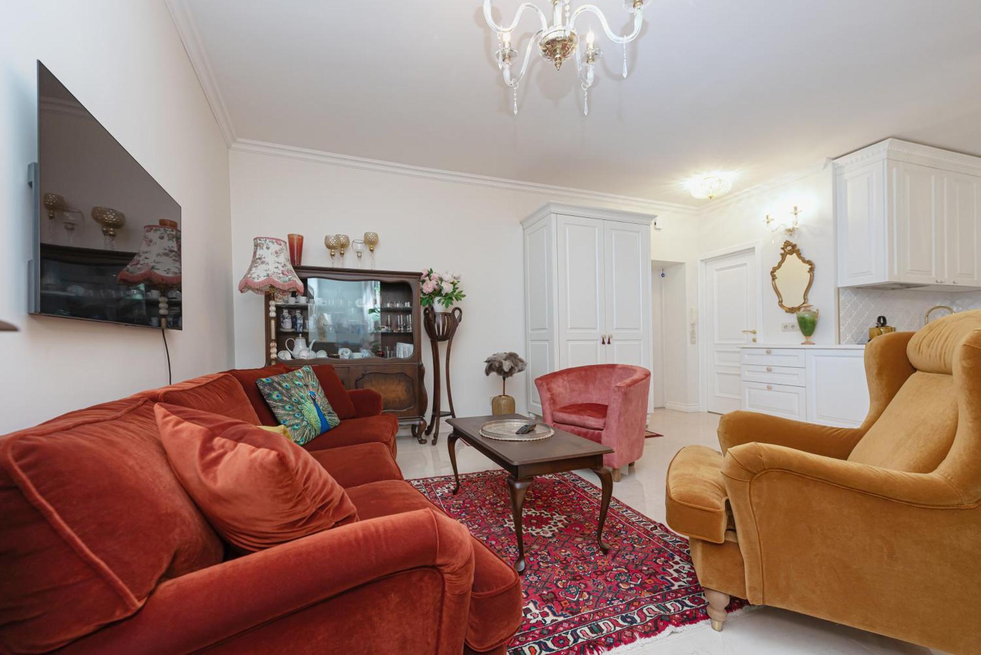 Apartment Luxury In Old Town With Private Garden *