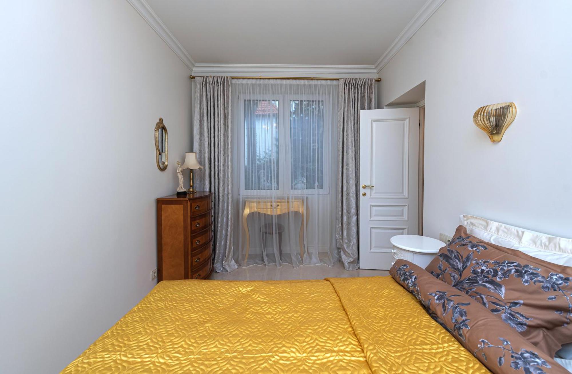 Apartment Luxury In Old Town With Private Garden *