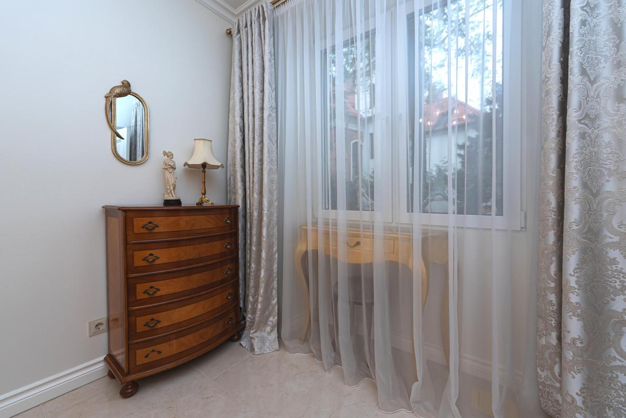 Luxury In Old Town With Private Garden * Vilna